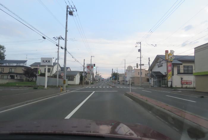 webnews今朝の北見/とん田通り、南大通り交差点から国道39号方向