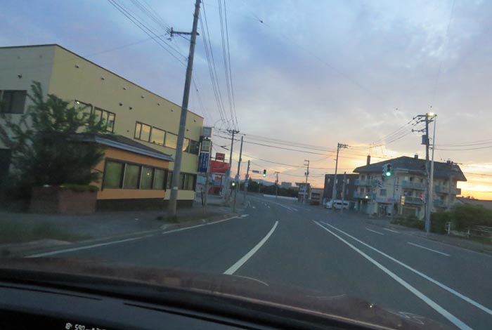 webnews今朝の北見/無加川橋を渡り南大通り交差点方向