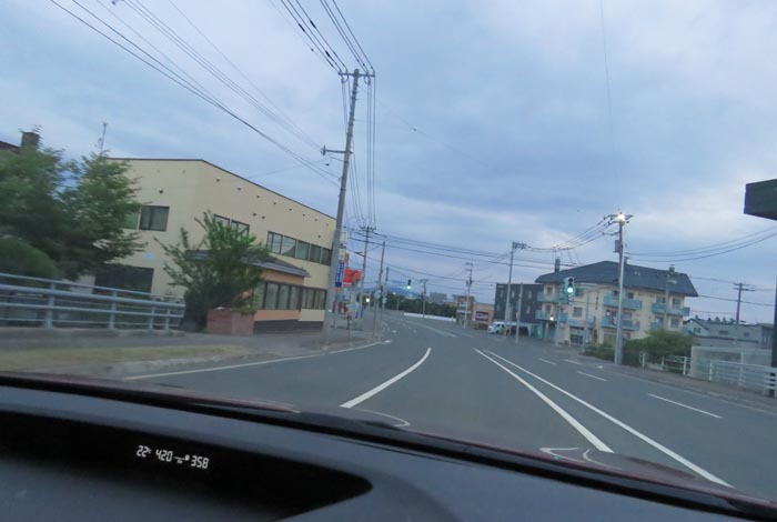 webnews今朝の北見/無加川橋を渡り南大通り交差点方向