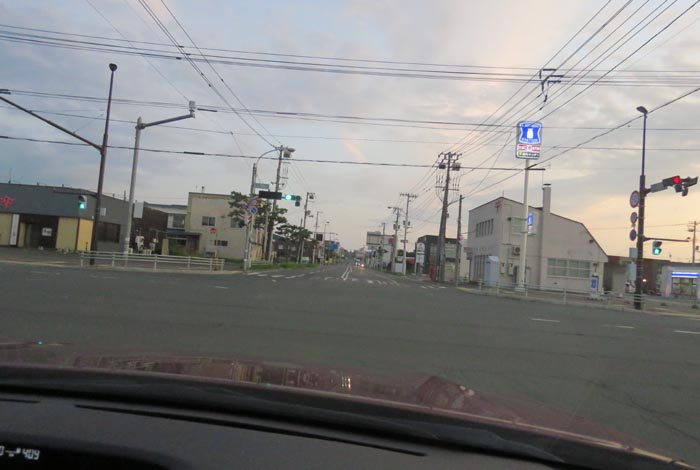 webnews今朝の北見/交差点から奥は常呂方面