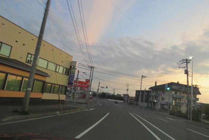 webnews今朝の北見/無加川橋を渡り南大通り交差点方向