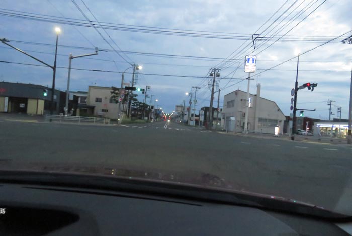 webnews今朝の北見/交差点から奥は常呂方面