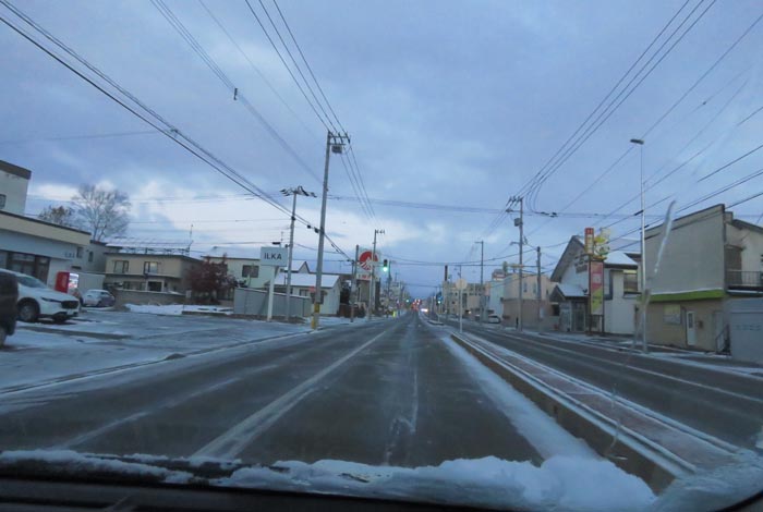 webnews今朝の北見/とん田通り、南大通り交差点から国道39号方向