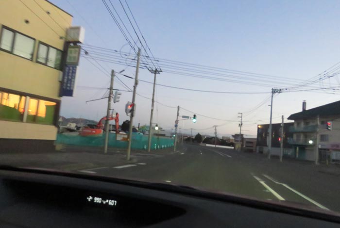 webnews今朝の北見/無加川橋を渡り南大通り交差点方向