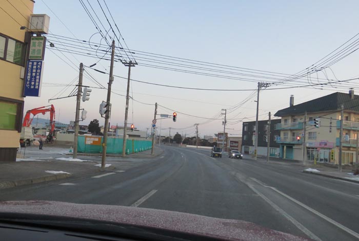 webnews今朝の北見/無加川橋を渡り南大通り交差点方向