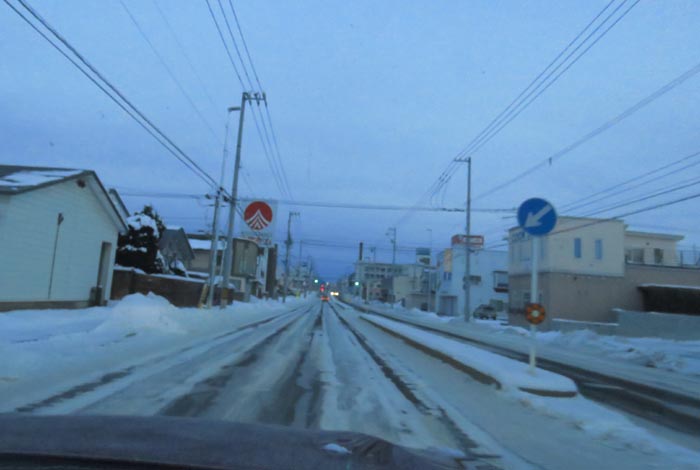 webnews今朝の北見/とん田通り、南大通り交差点から国道39号方向