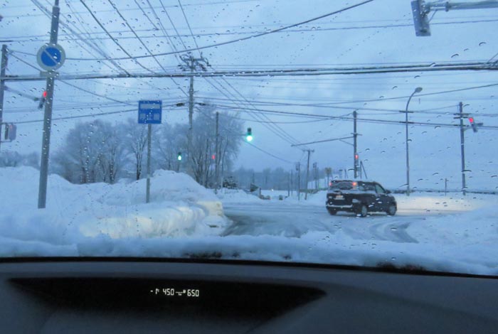 webnews�����̖k���^�����_���牜��������̉E�ݒ�h