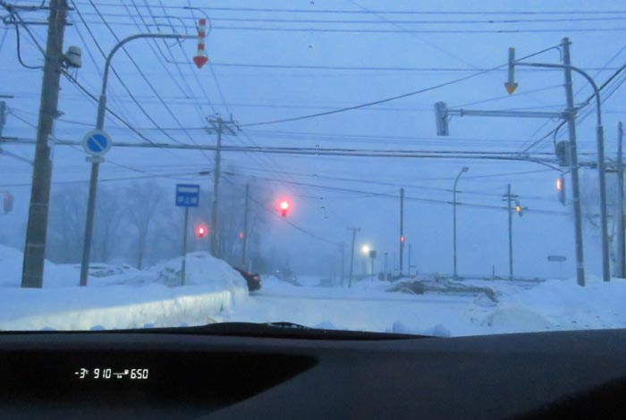 webnews�����̖k���^�����_���牜��������̉E�ݒ�h