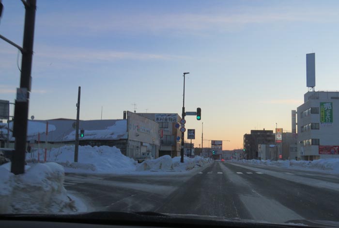 webnews�����̖k���^�����_����k�S��ʂ葤�̃p���X�r������