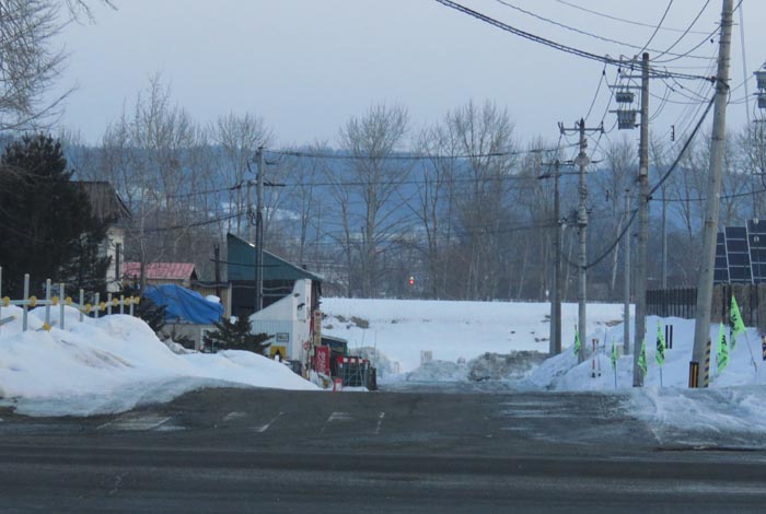 webnews�����̖k���^�����_���牜��������̉E�ݒ�h