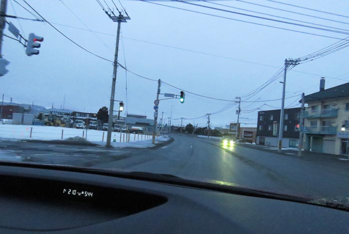 webnews今朝の北見/無加川橋を渡り南大通り交差点方向